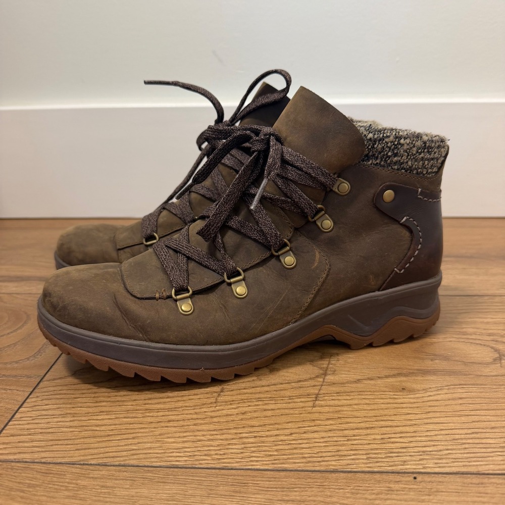 Merrell Eventyr Bluff Waterproof Boots Womens 9 Dark Earth Leather Hiking